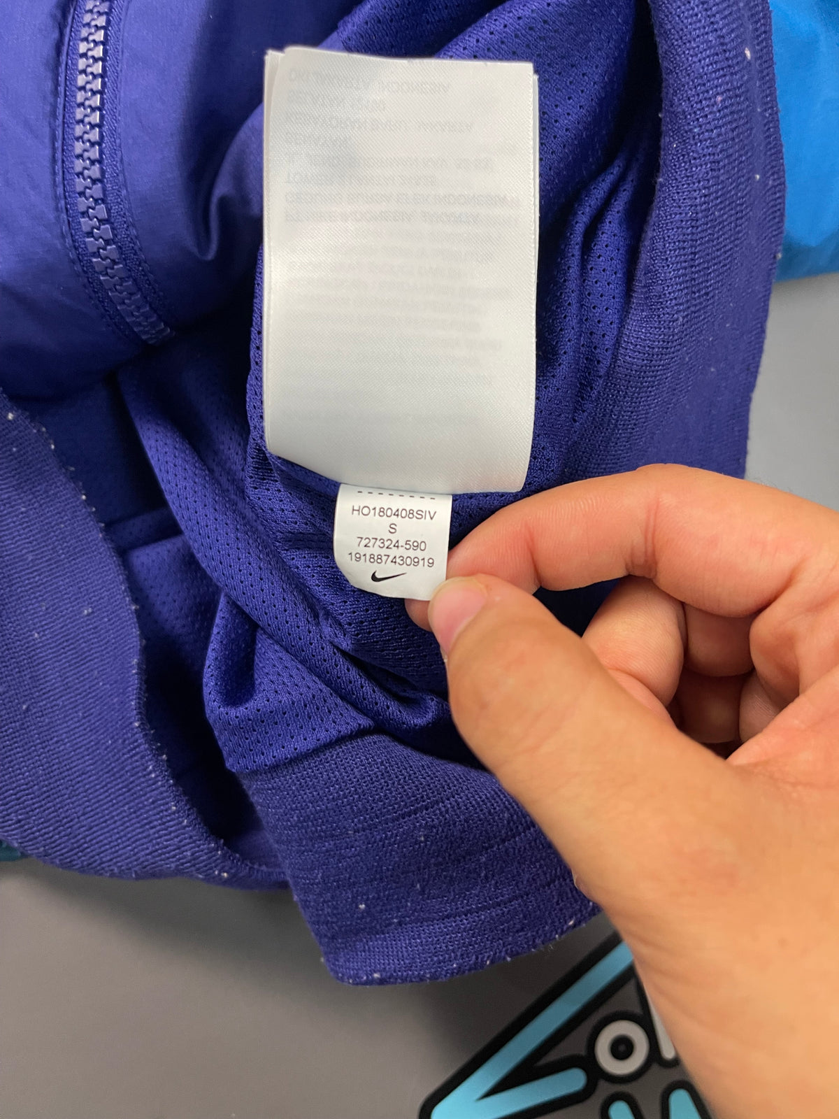 Nike Windrunner Duks &mdash; Slika 4 od 4