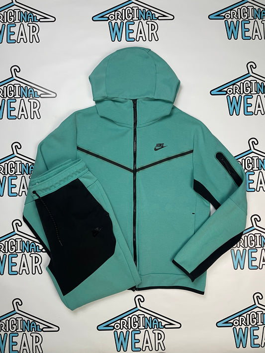 Nike Tech Fleece Komplet