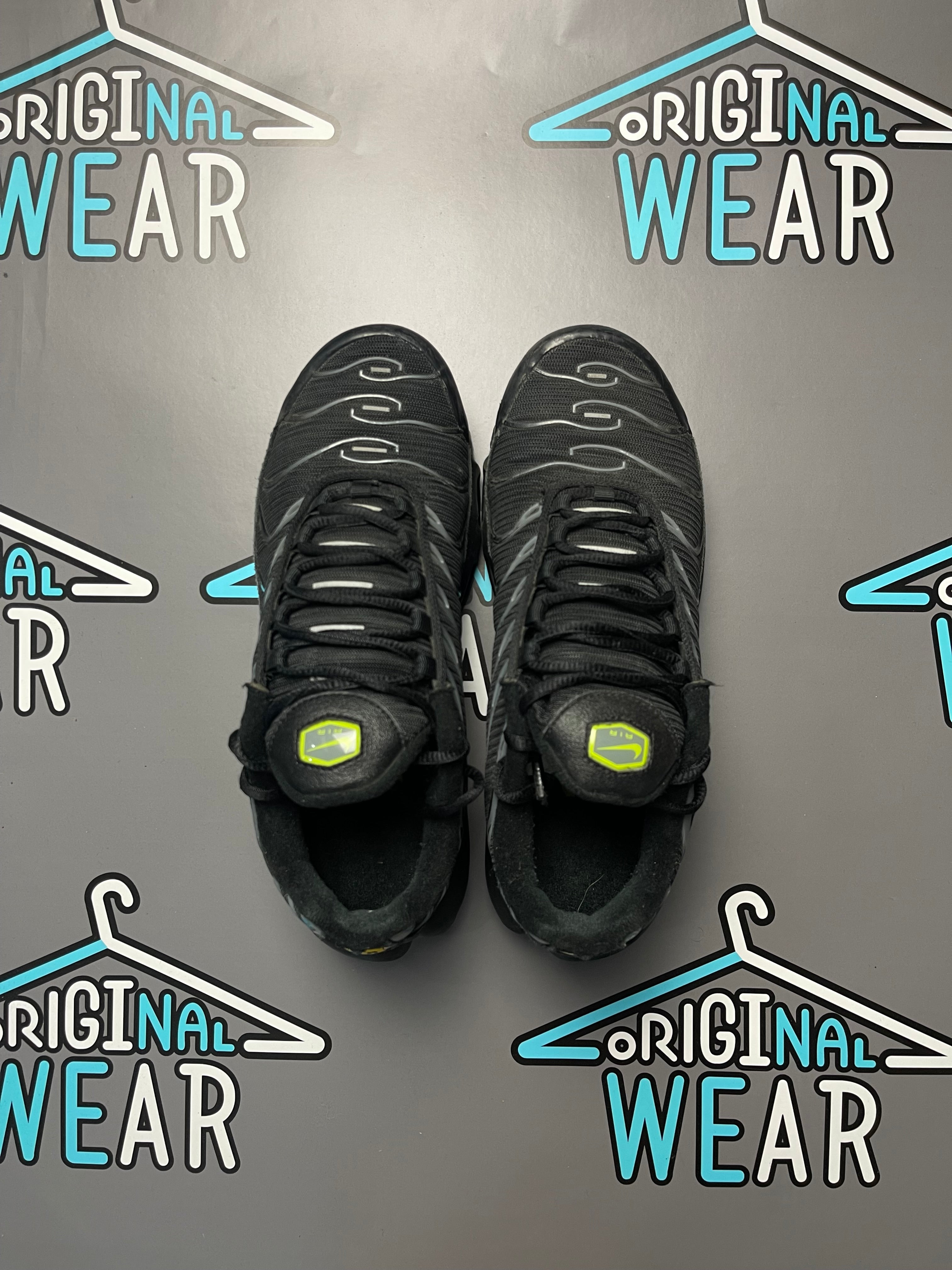 Nike AirMax TN “Black Volt” Patike