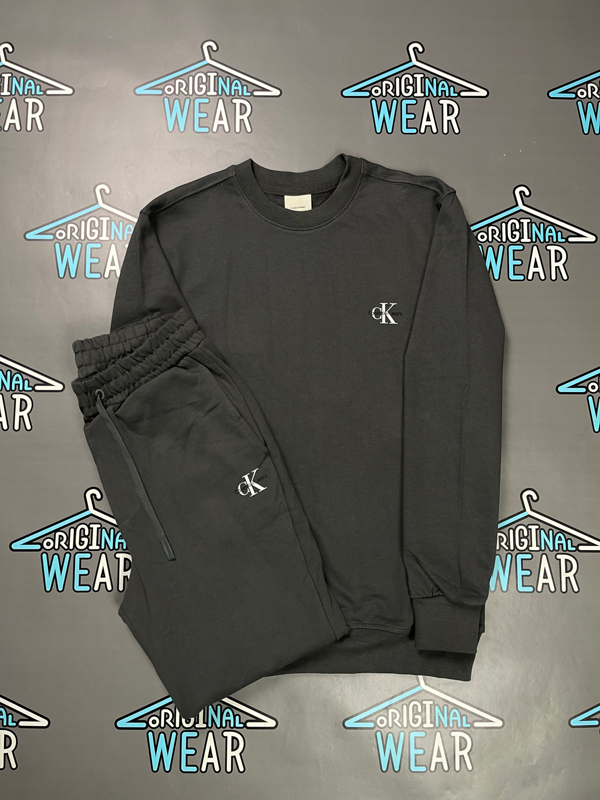 Calvin Klein Komplet &mdash; Slika 1 od 4
