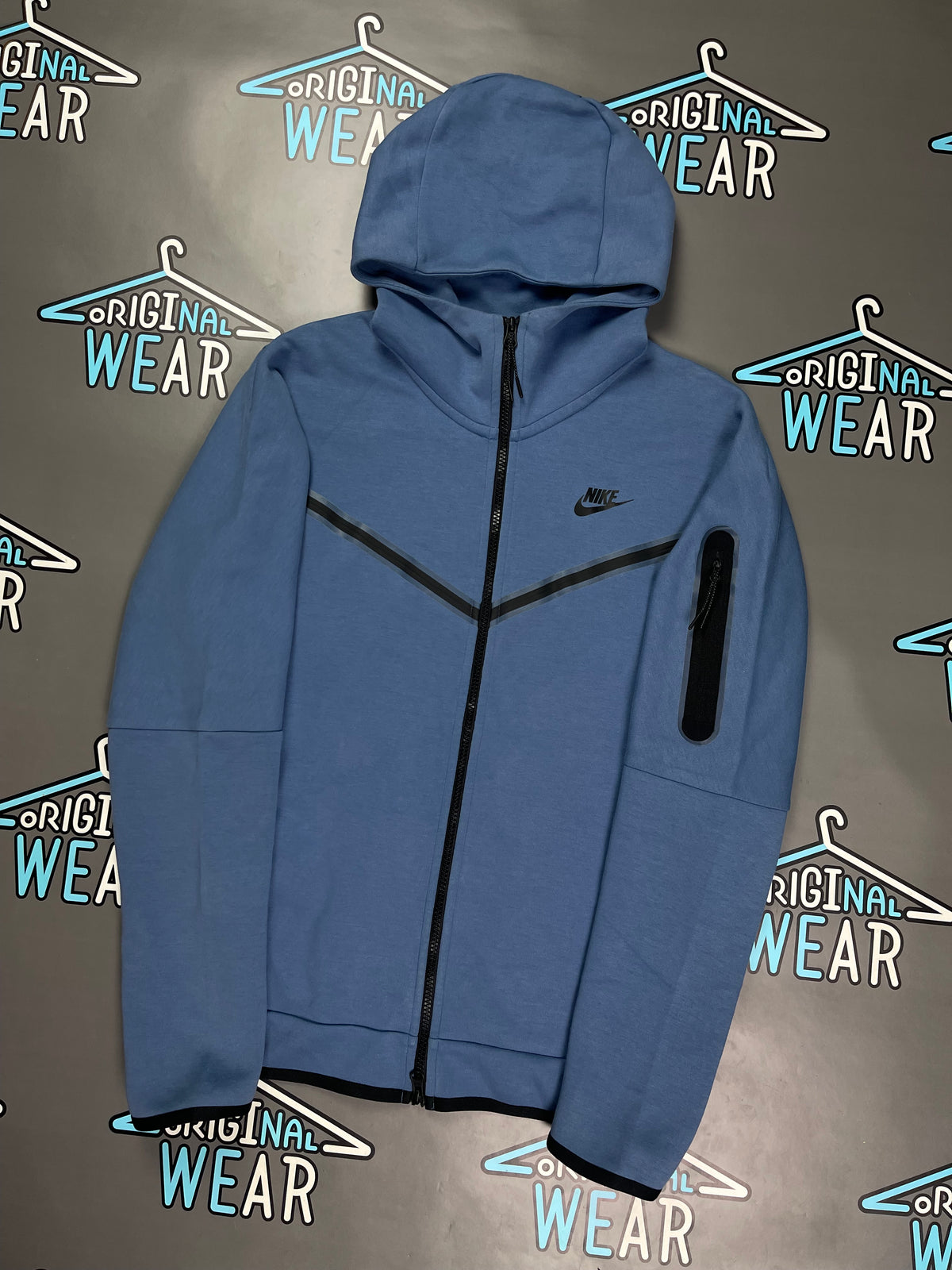 Nike Tech Fleece Duks &mdash; Slika 2 od 4