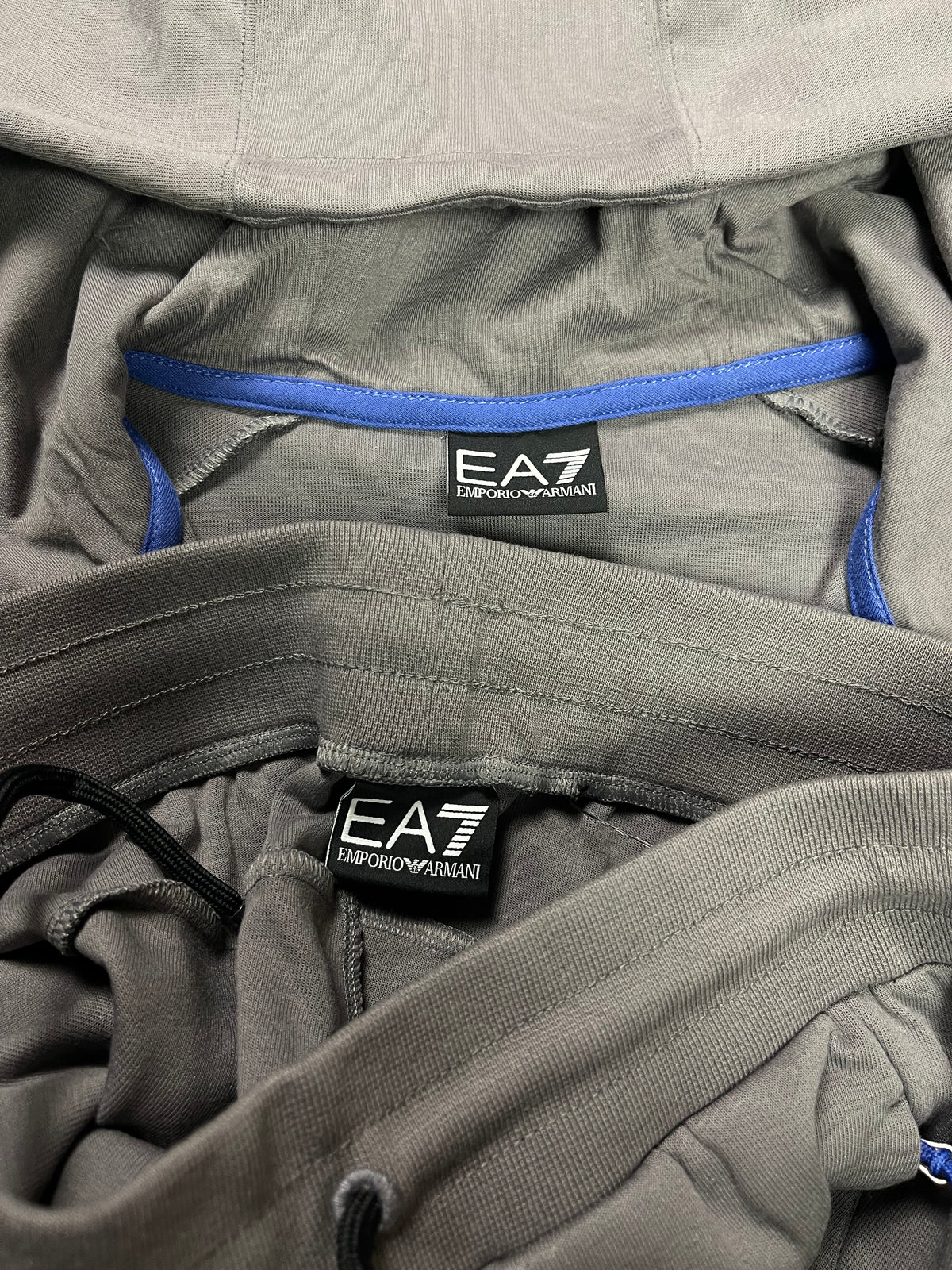 EA7 Komplet &mdash; Slika 3 od 5
