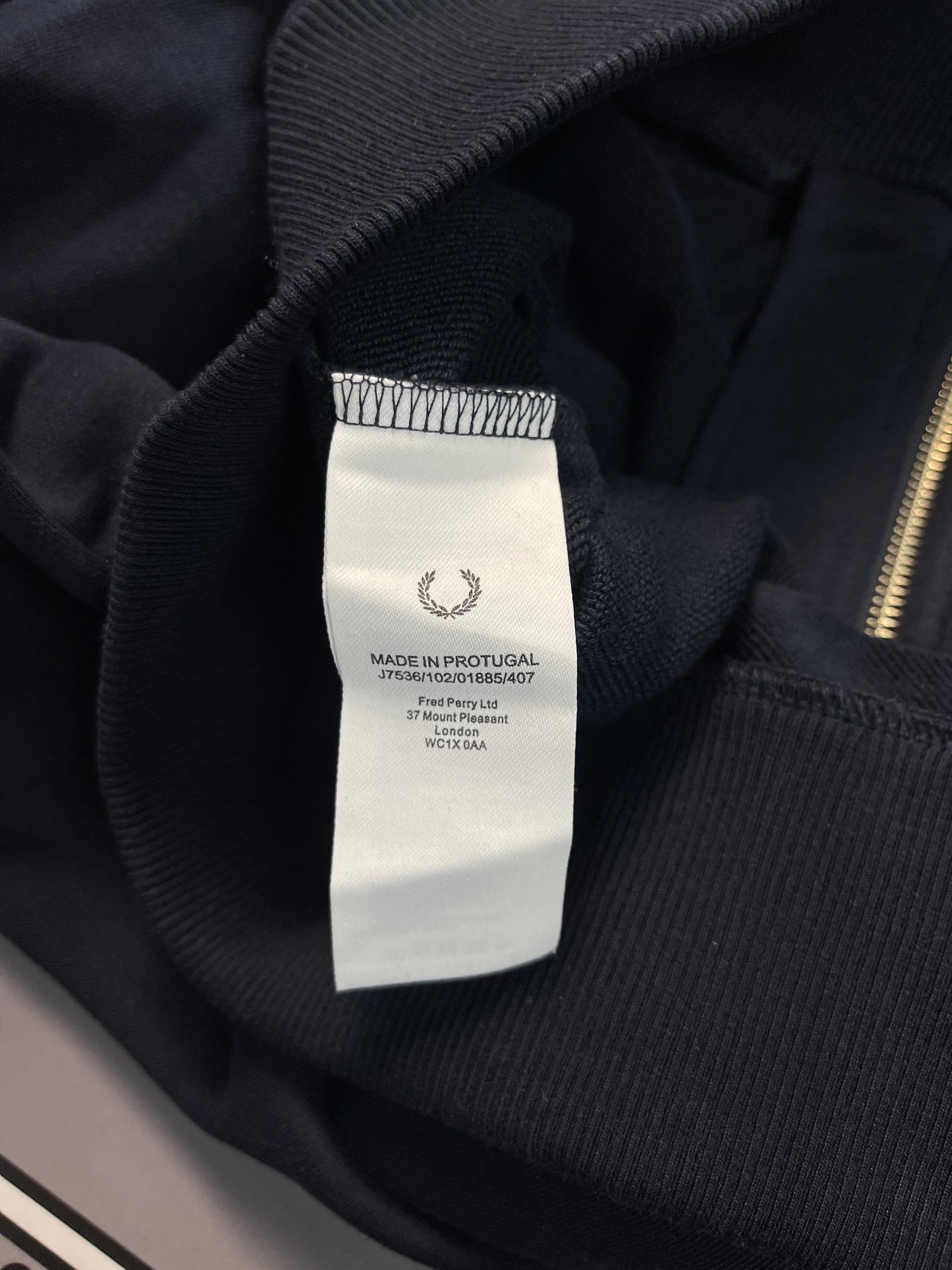 Fred Perry duks