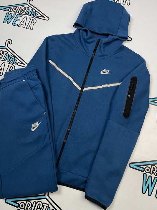 Nike Tech Fleece Komplet
