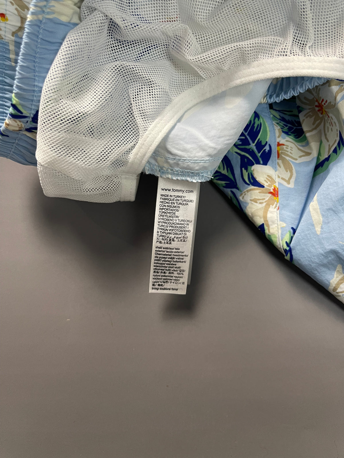Tommy Hilfiger “Tropical” Šorc &mdash; Slika 5 od 5