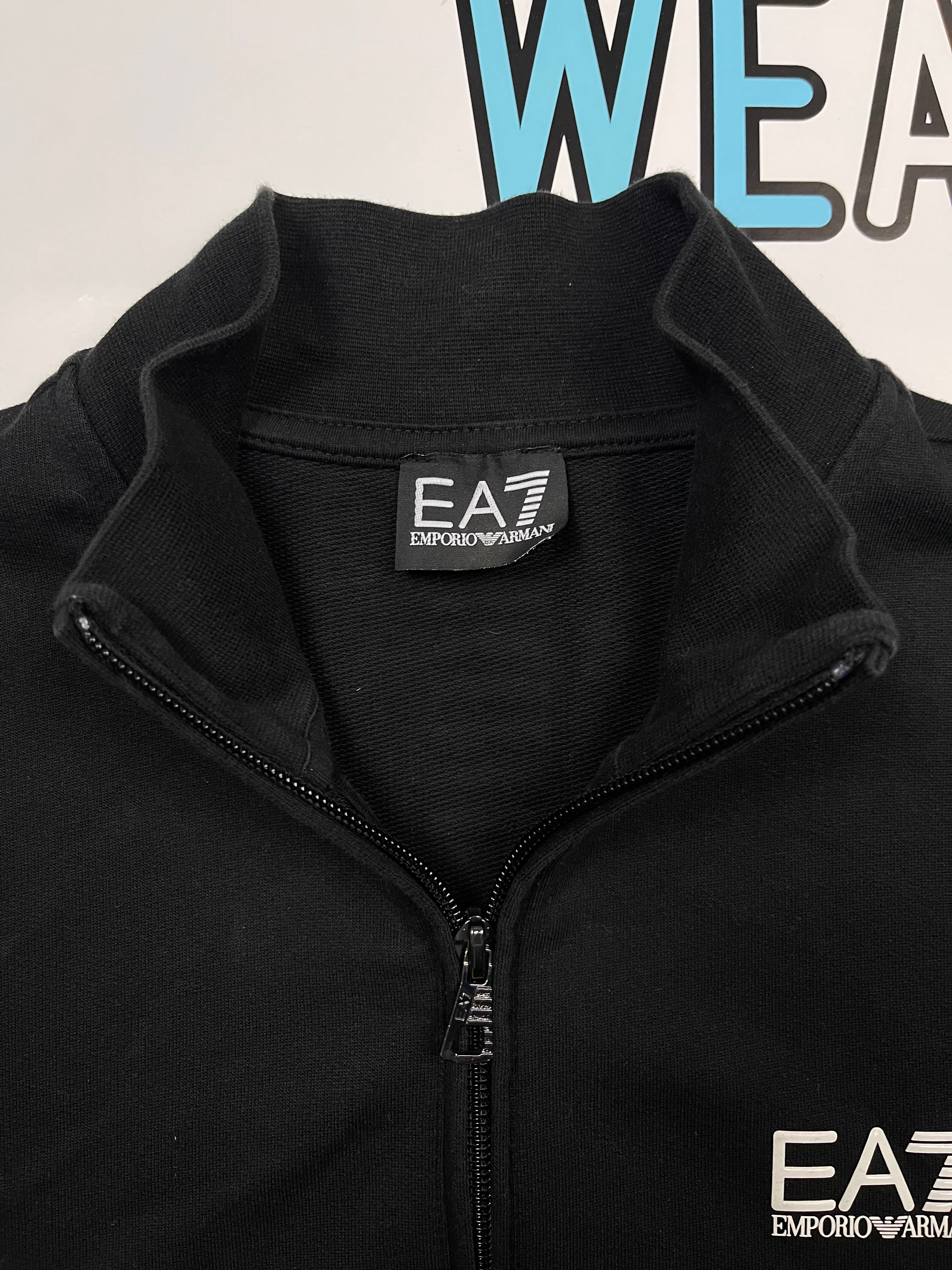 EA7 Komplet