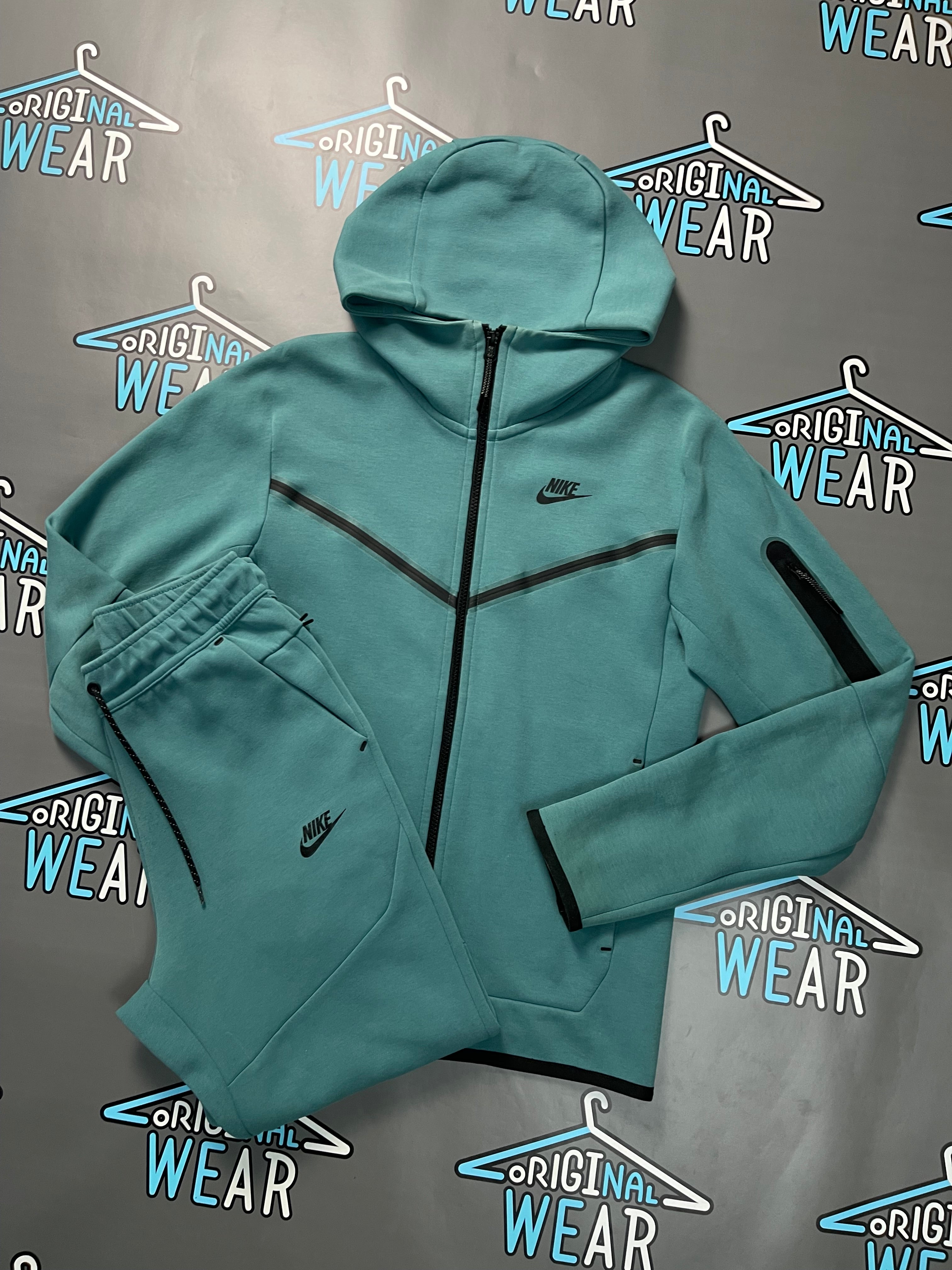 Nike Tech Fleece Komplet
