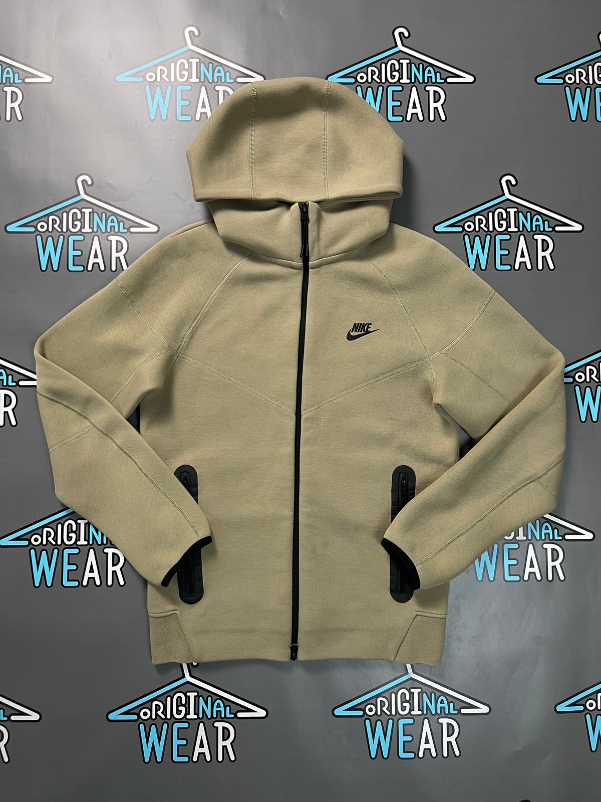 Nike Tech Fleece Duks &mdash; Slika 1 od 4