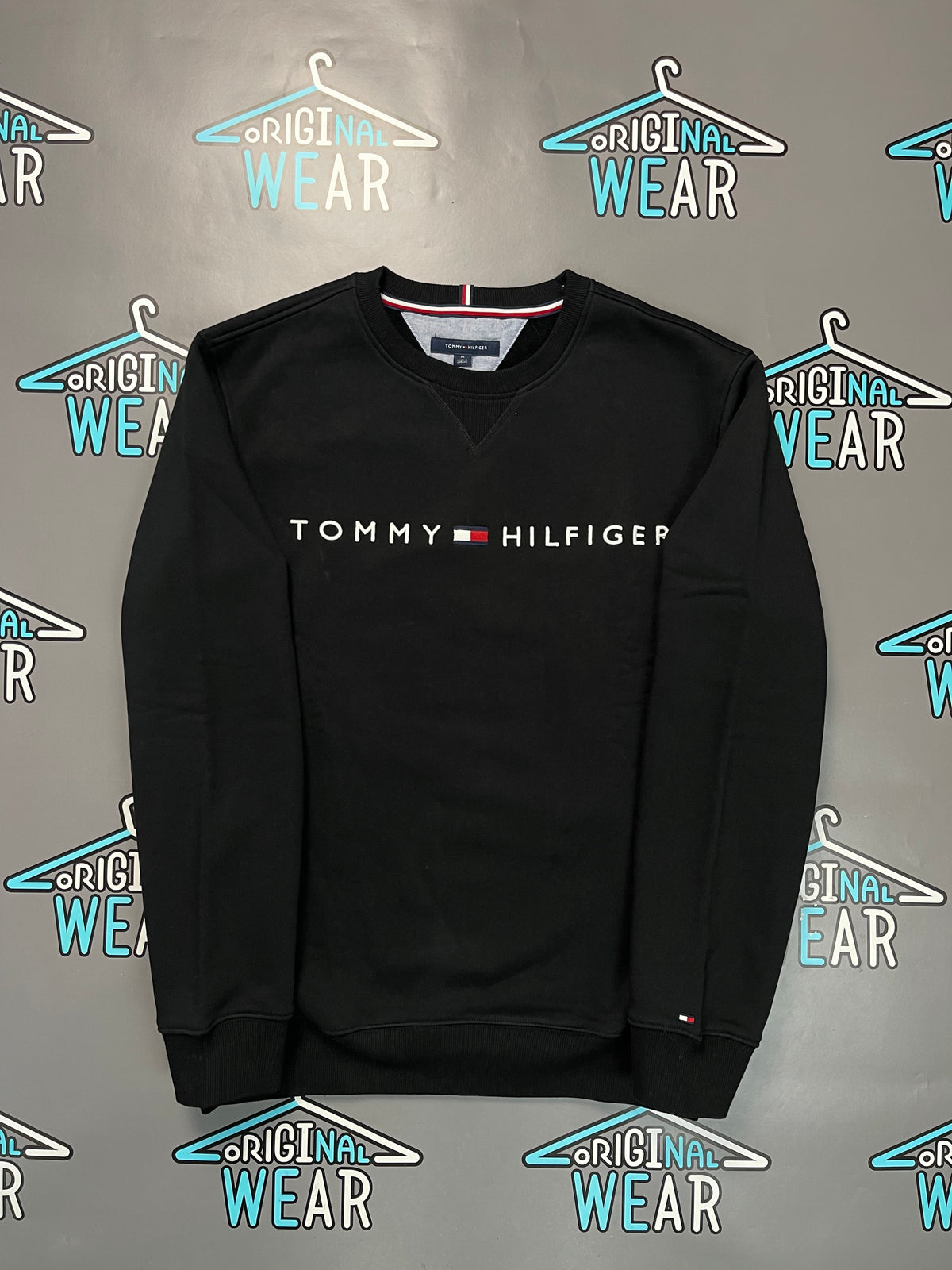 Tommy Hilfiger Duks &mdash; Slika 1 od 4